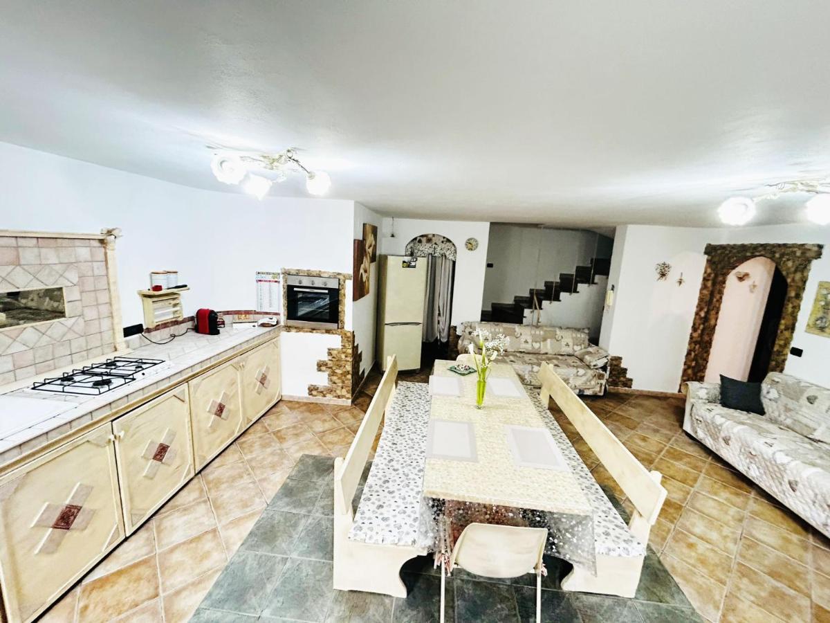 Maria Antonietta House Villa Porto Torres Exterior foto