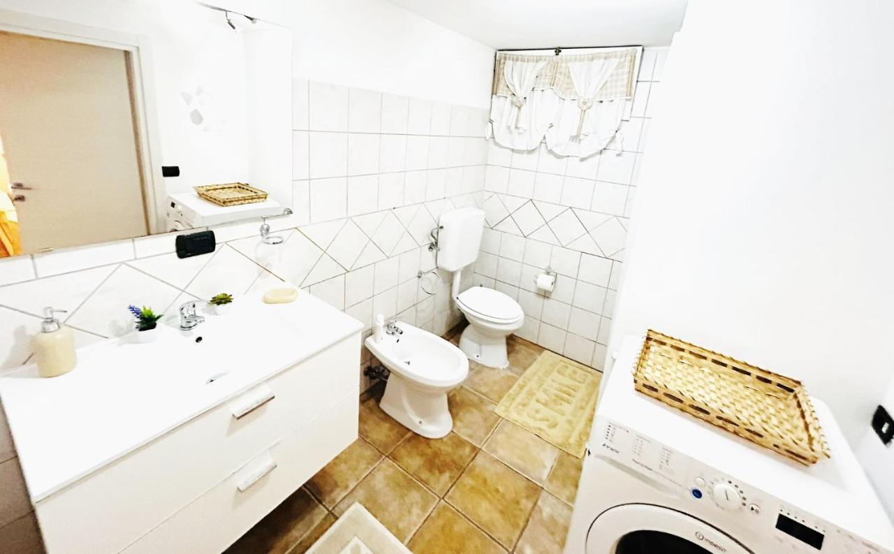 Maria Antonietta House Villa Porto Torres Exterior foto